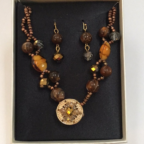 🌹NWT Just Too Awesome  “ Mixit “ Brand New Necklace & Earring Set 🌹Must Have🌹 - Picture 2 of 8